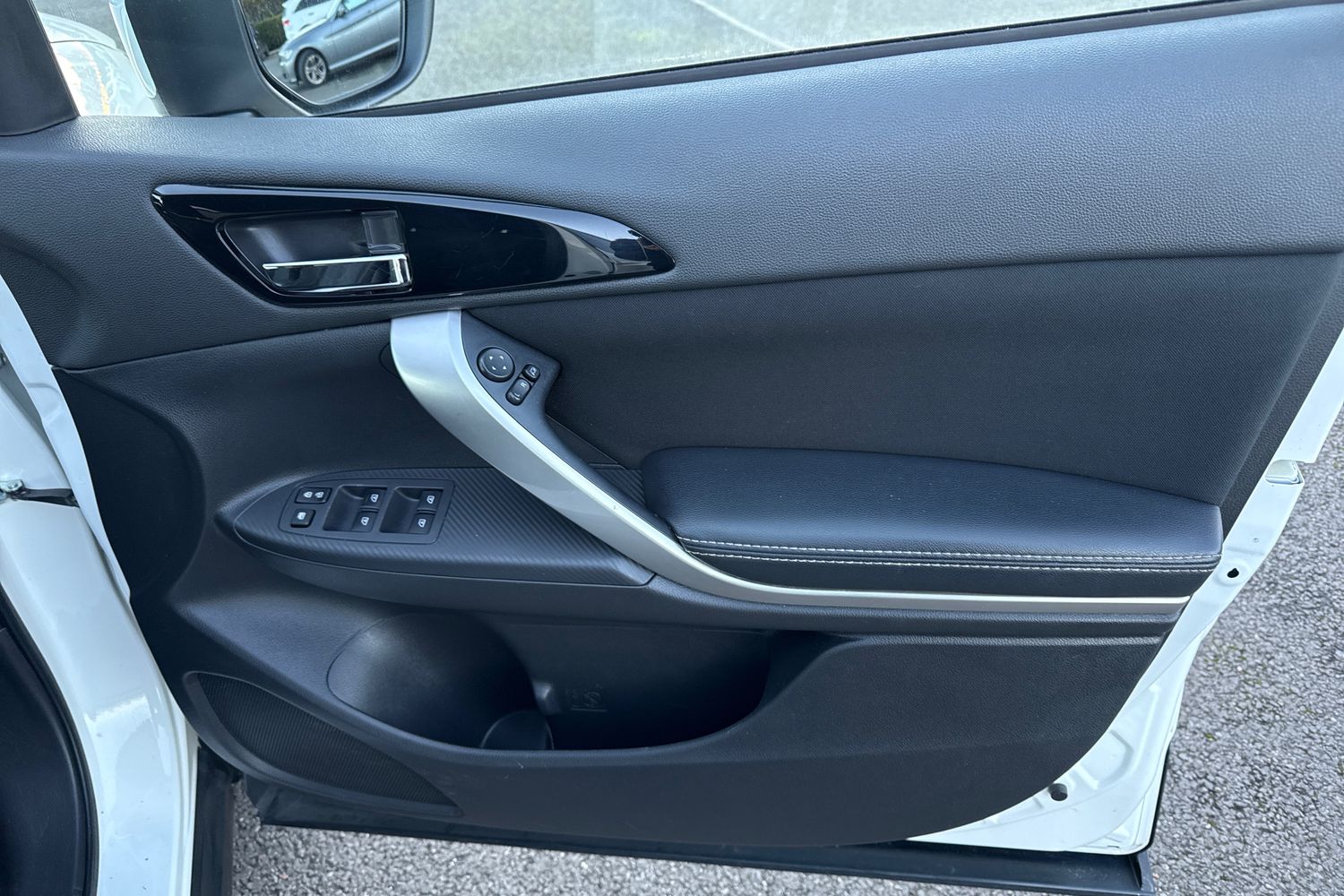 Used Mitsubishi Eclipse Cross 2020 for sale - 76641811: Photo 21