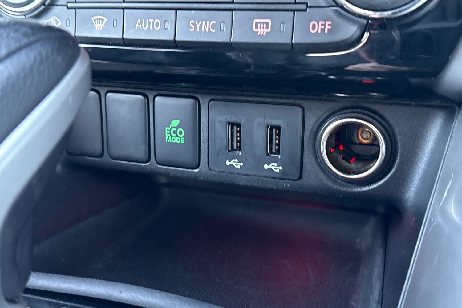 Used Mitsubishi Eclipse Cross 2020 for sale - 76641811: Photo 52