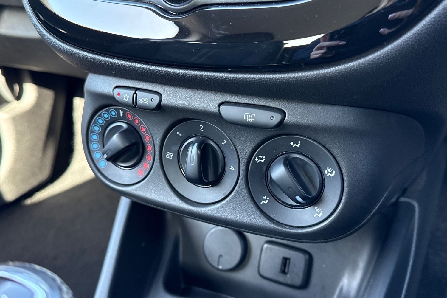 Used Vauxhall Other 2017 for sale - 78224250: Photo 55