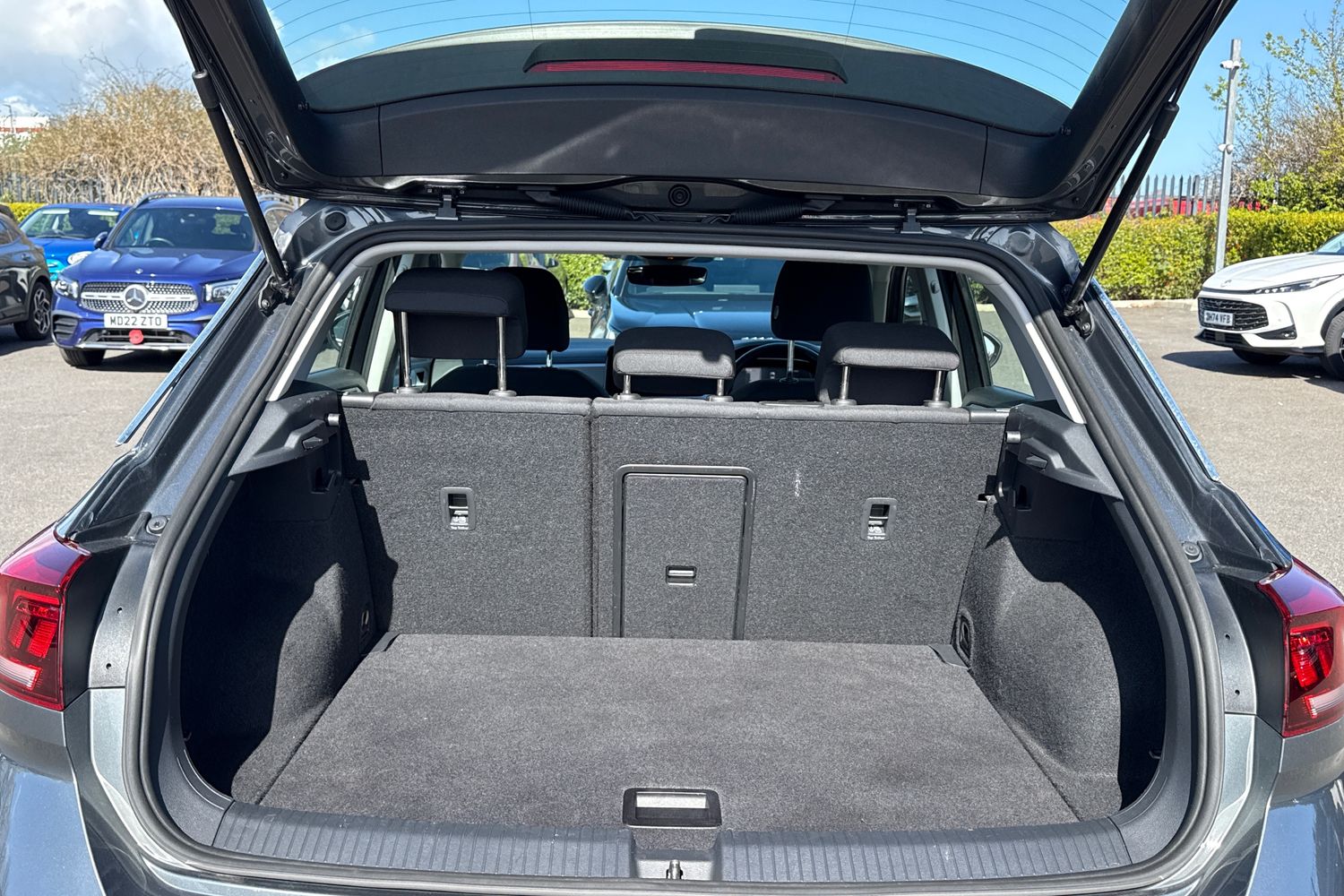 Used Volkswagen T-Roc 2023 for sale - 78224341: Photo 10