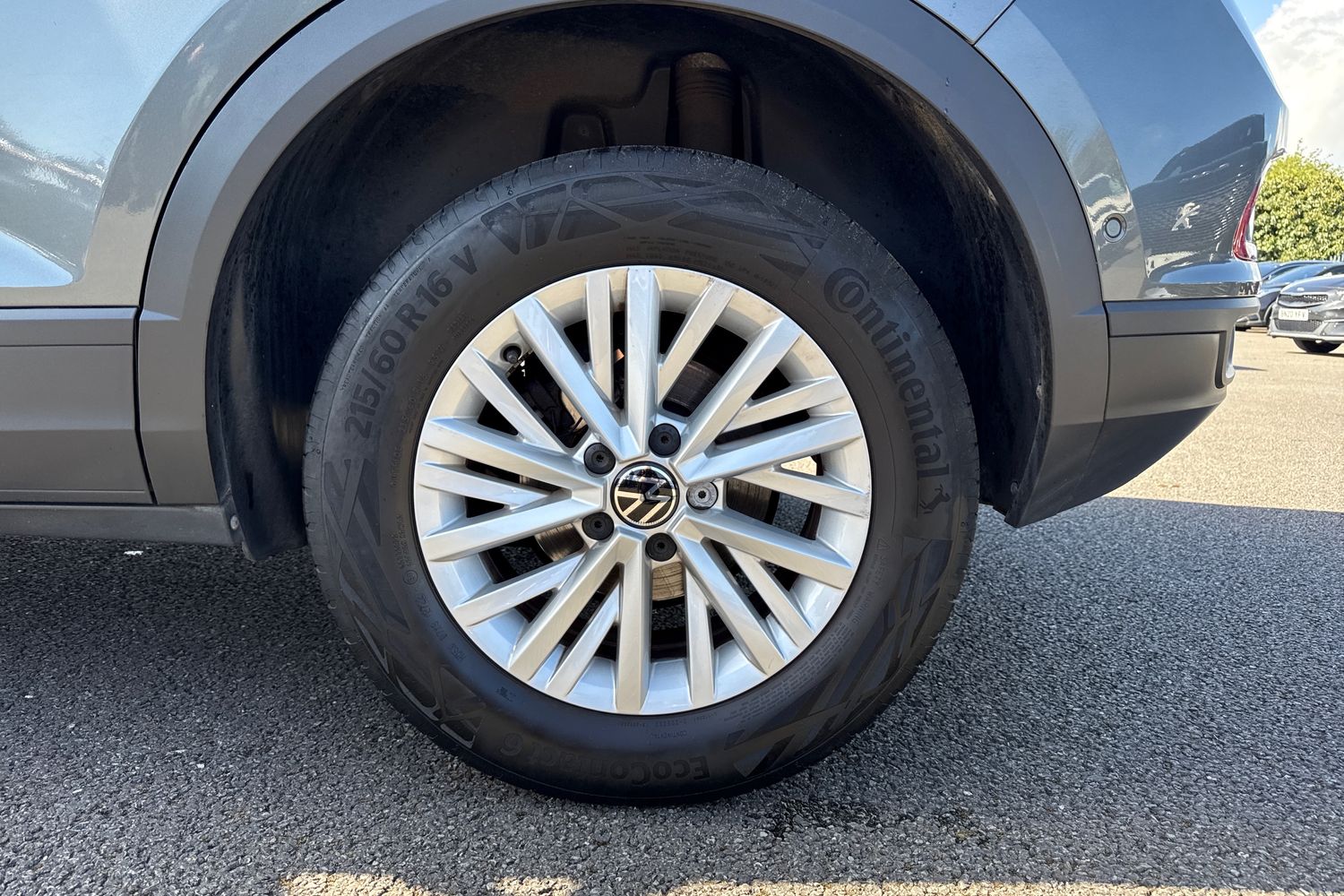 Used Volkswagen T-Roc 2023 for sale - 78224341: Photo 24