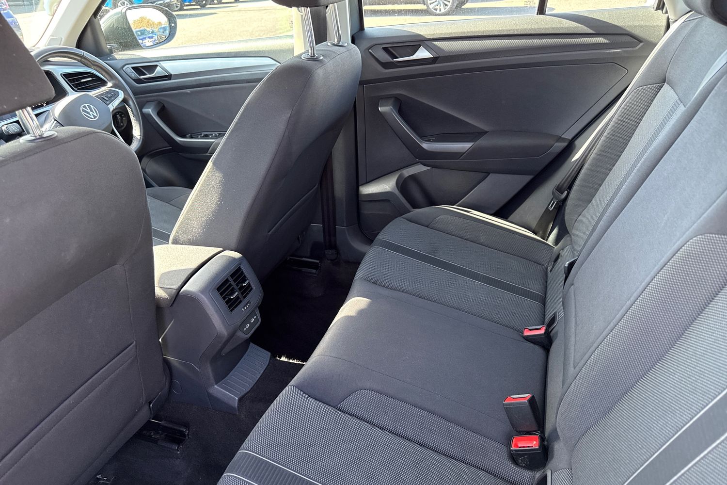 Used Volkswagen T-Roc 2023 for sale - 78224341: Photo 31