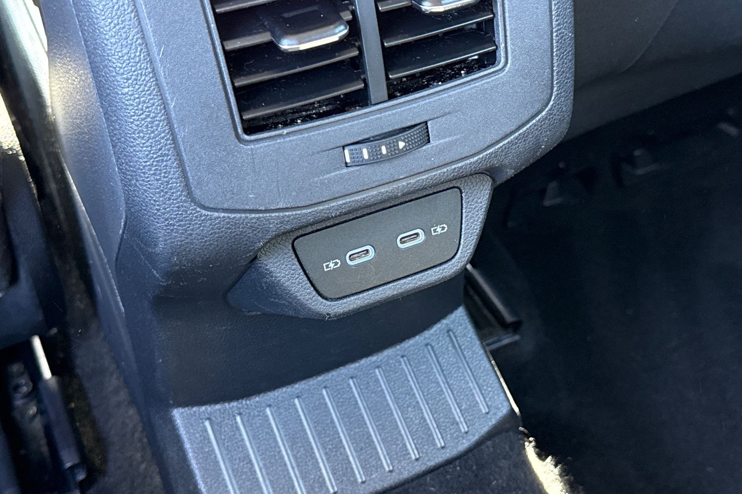 Used Volkswagen T-Roc 2023 for sale - 78224341: Photo 33