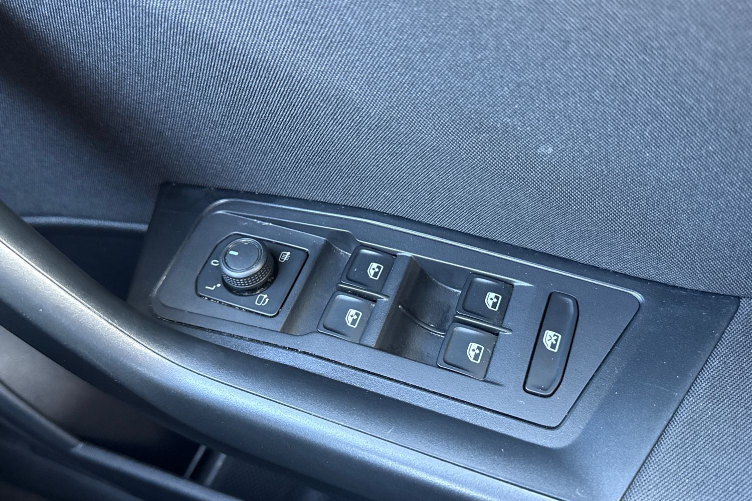 Used Volkswagen T-Roc 2023 for sale - 78224341: Photo 40