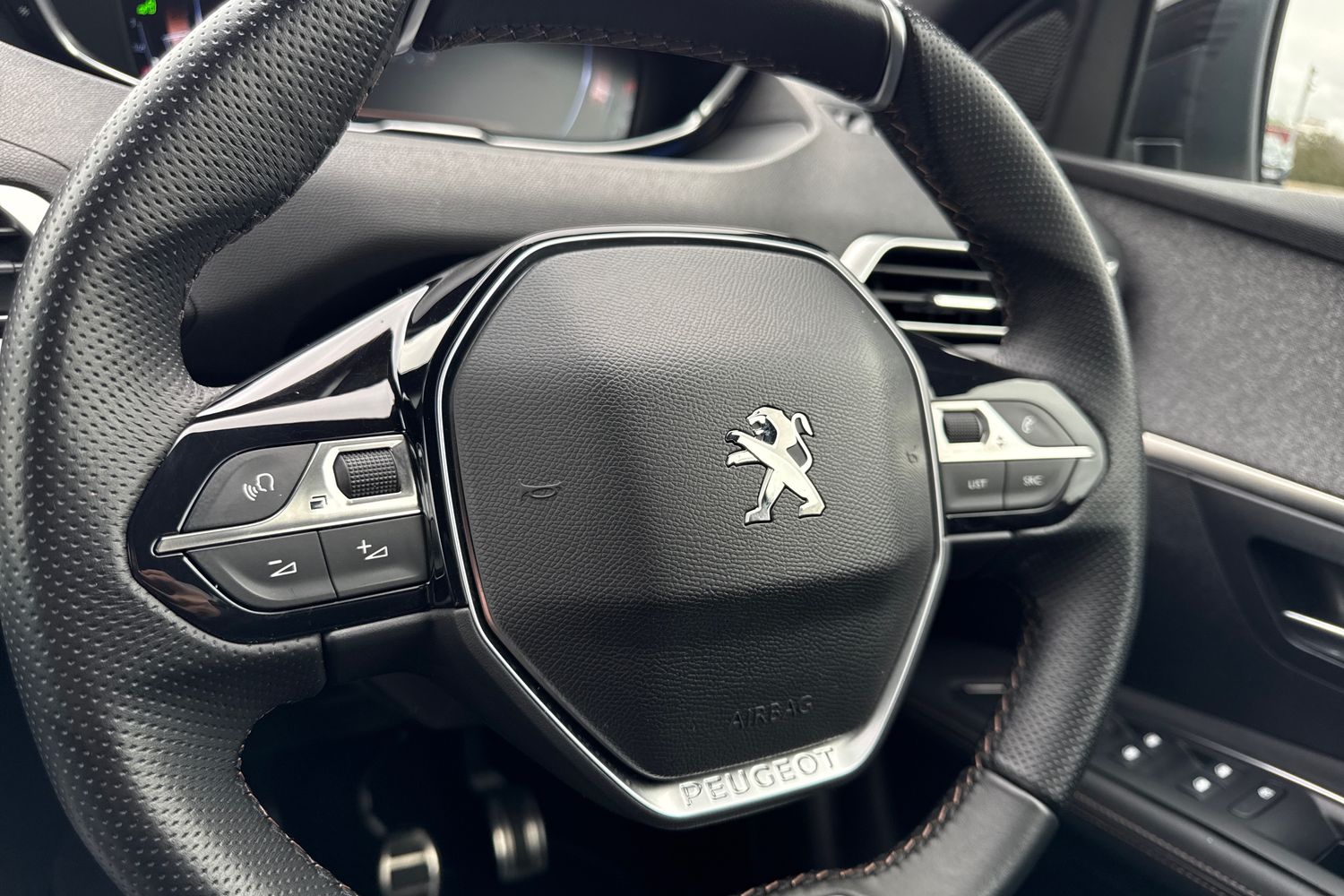 Used Peugeot 3008 2019 for sale - 78078955: Photo 61