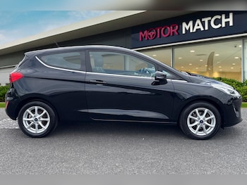 Used Ford Fiesta 2018 for sale - 79043304: Photo