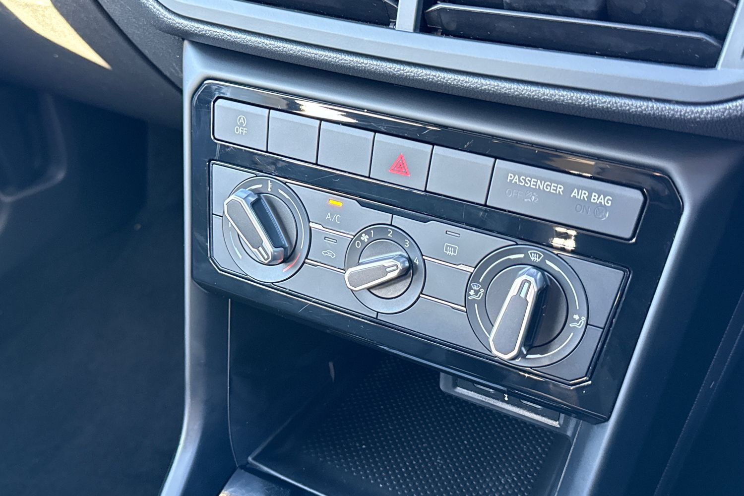 Used Volkswagen T-Cross 2022 for sale - 76641822: Photo 21