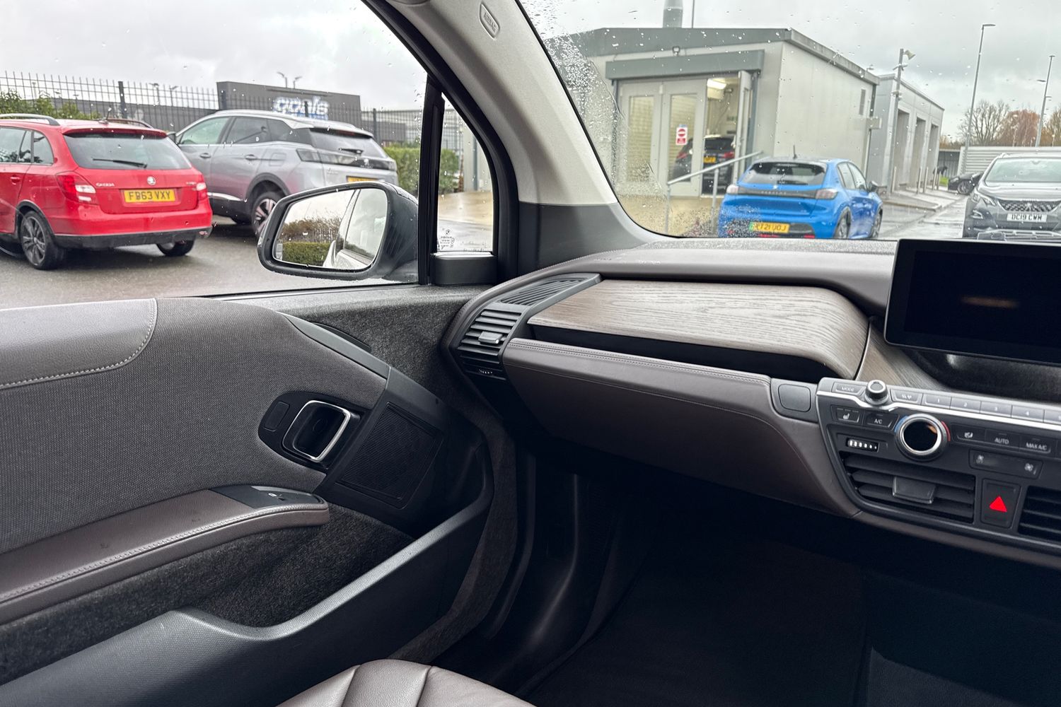 Used BMW i3 2019 for sale - 77527314: Photo 20