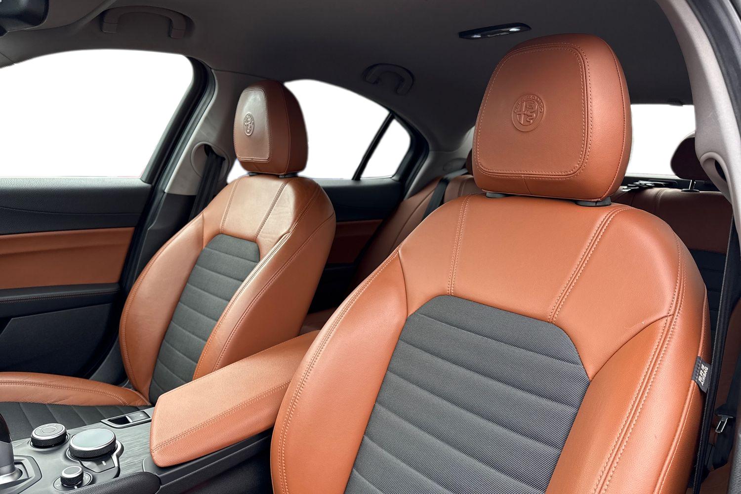 Used Alfa Romeo Giulia 2016 for sale - 77787381: Photo 16