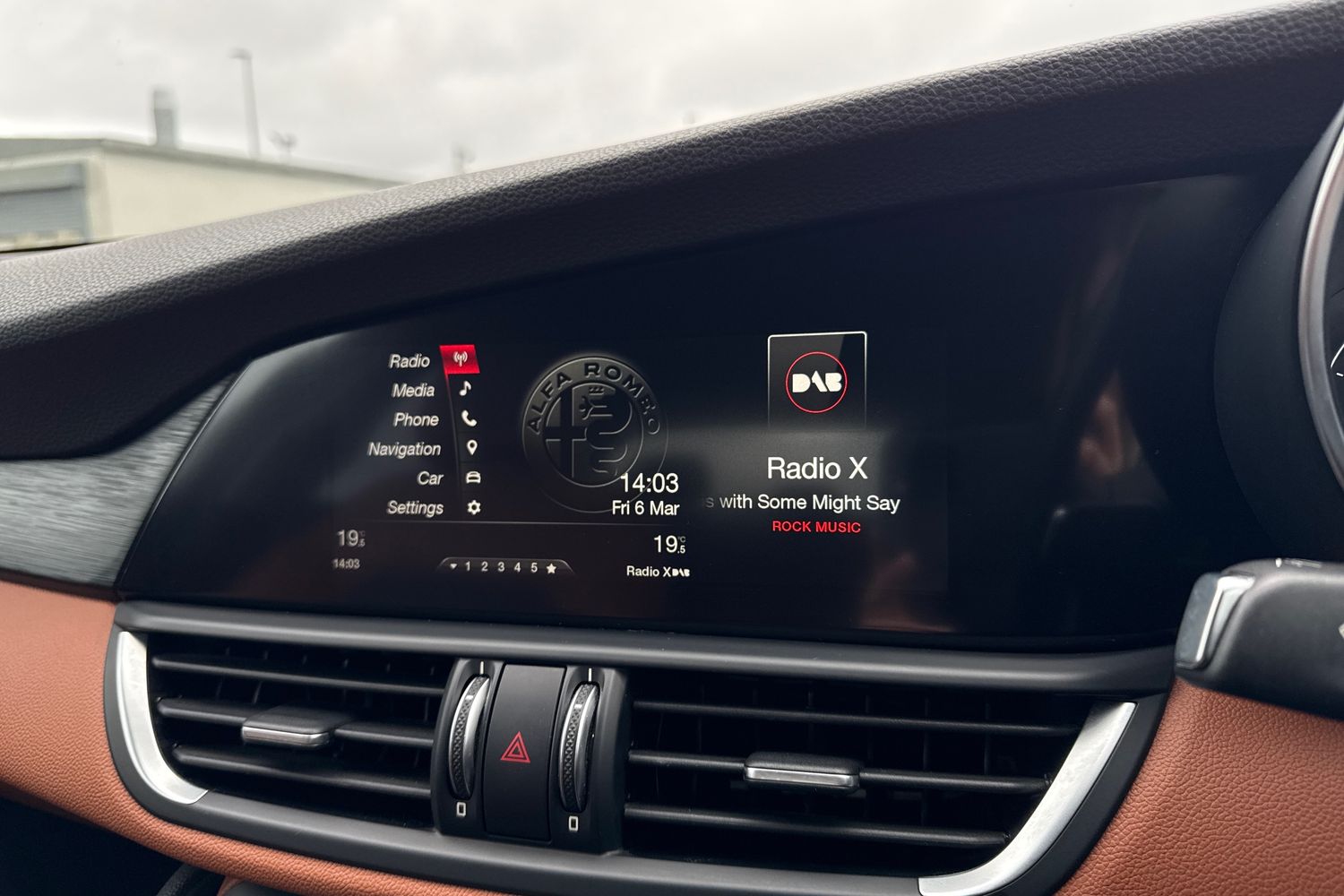 Used Alfa Romeo Giulia 2016 for sale - 77787381: Photo 17