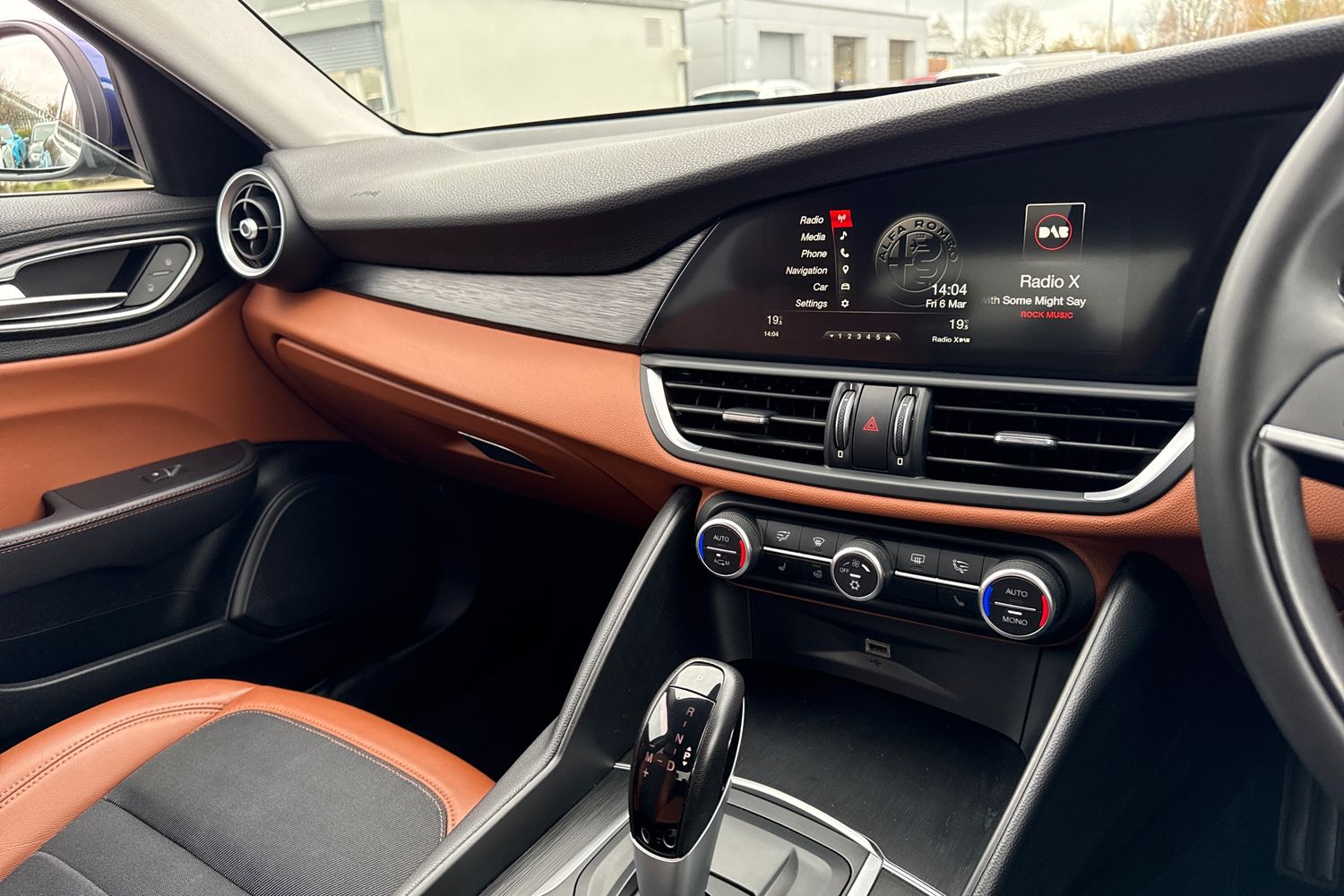 Used Alfa Romeo Giulia 2016 for sale - 77787381: Photo 45