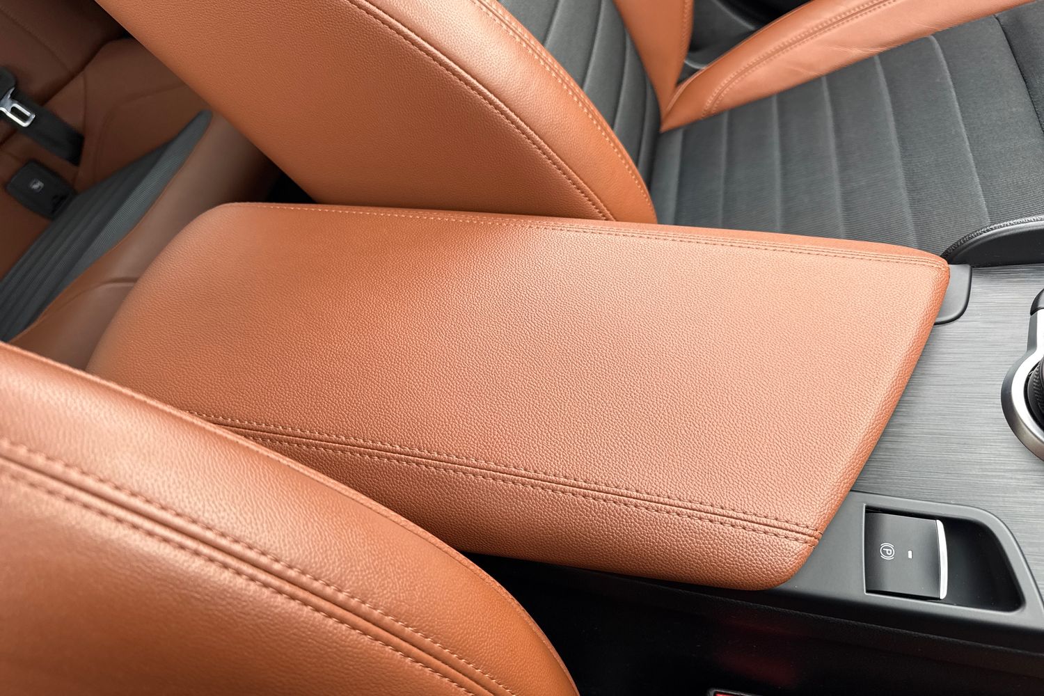 Used Alfa Romeo Giulia 2016 for sale - 77787381: Photo 59