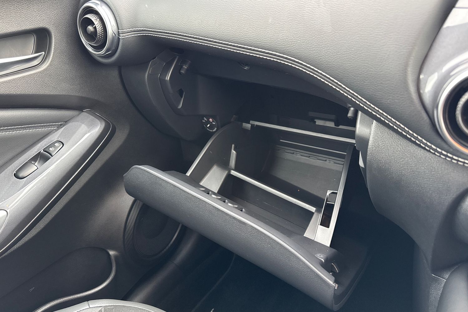 Used Nissan Juke 2023 for sale - 77914310: Photo 57