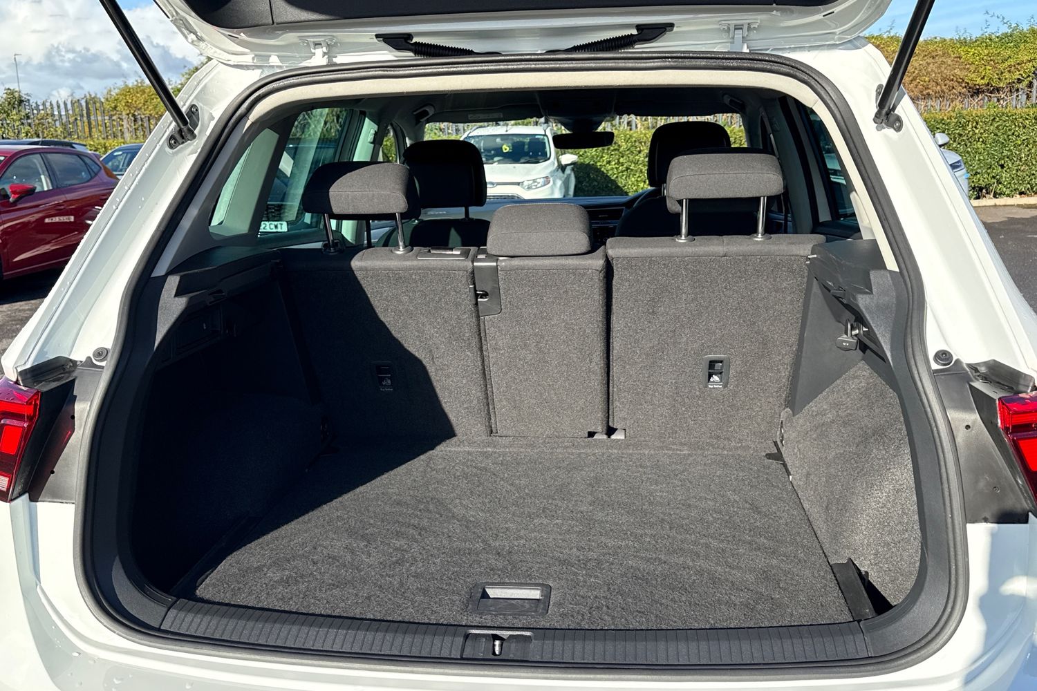 Used Volkswagen Tiguan 2020 for sale - 76357669: Photo 7