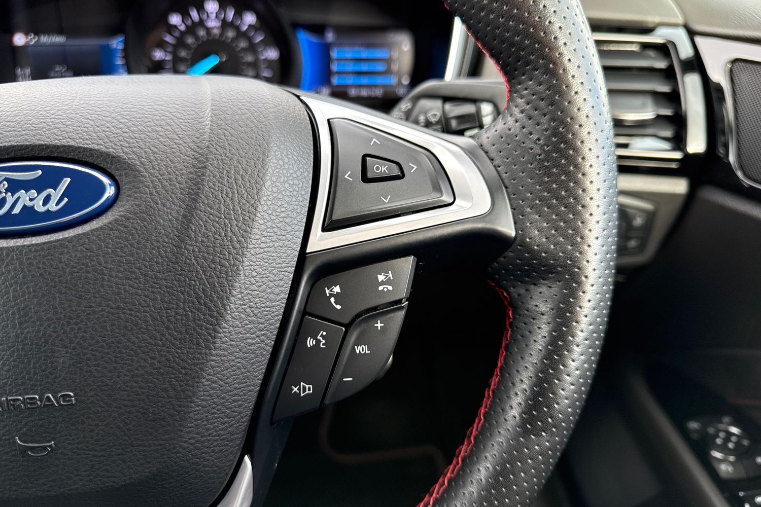 Used Ford Mondeo 2022 for sale - 76391028: Photo 44