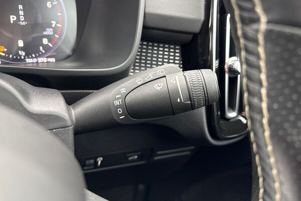 Used Volvo XC40 2020 for sale - 76194150: Photo 42