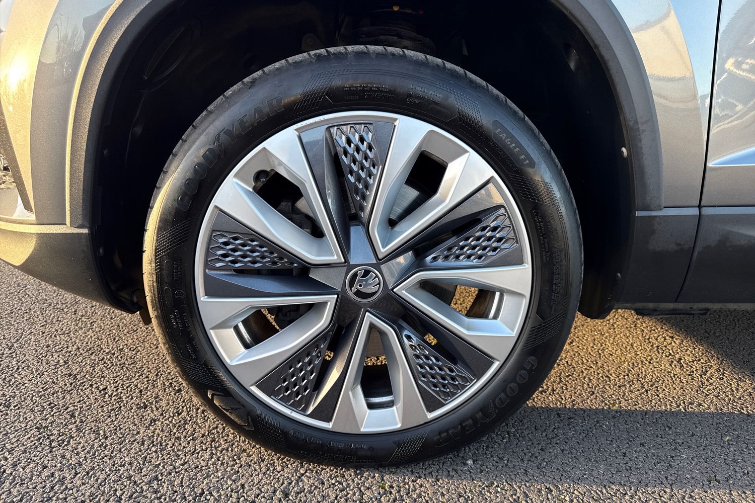 Used Skoda Karoq 2023 for sale - 76610944: Photo 13