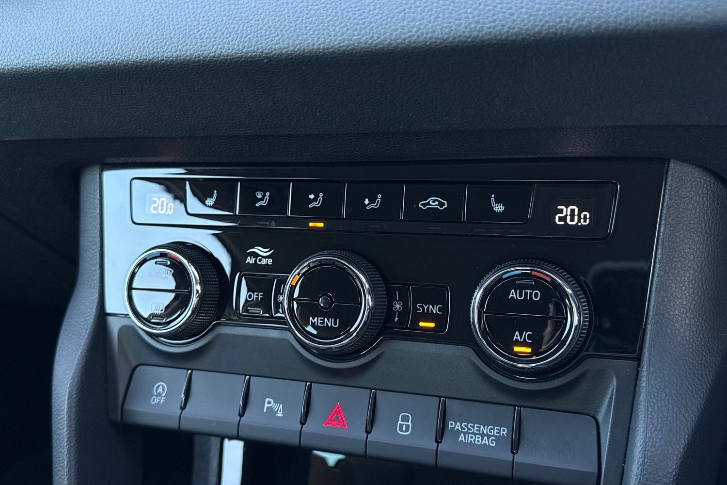 Used Skoda Karoq 2023 for sale - 76610944: Photo 22