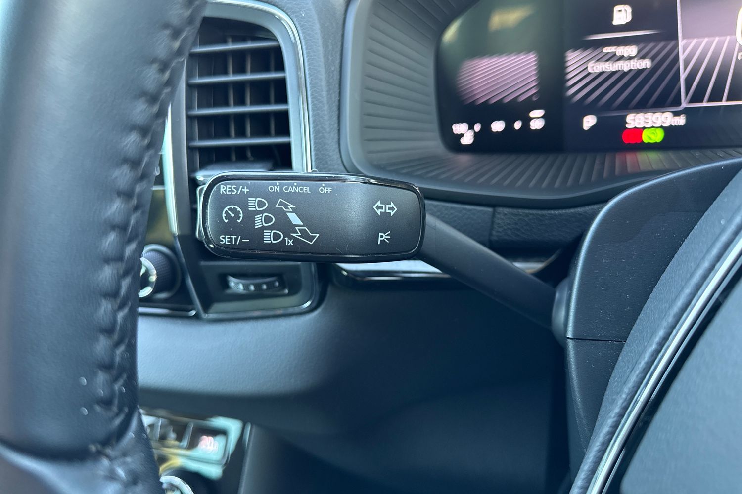 Used Skoda Karoq 2023 for sale - 76610944: Photo 41