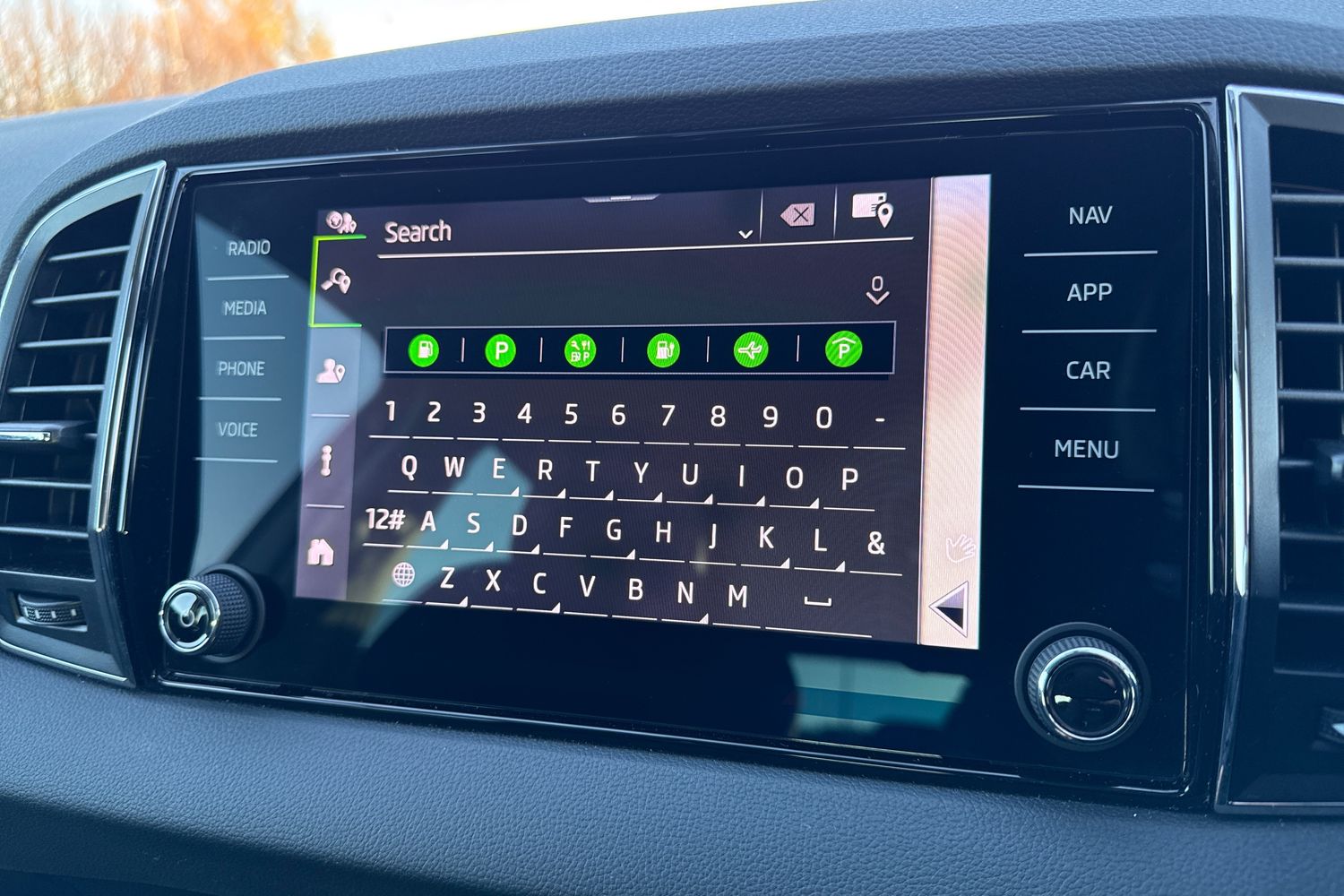 Used Skoda Karoq 2023 for sale - 76610944: Photo 52