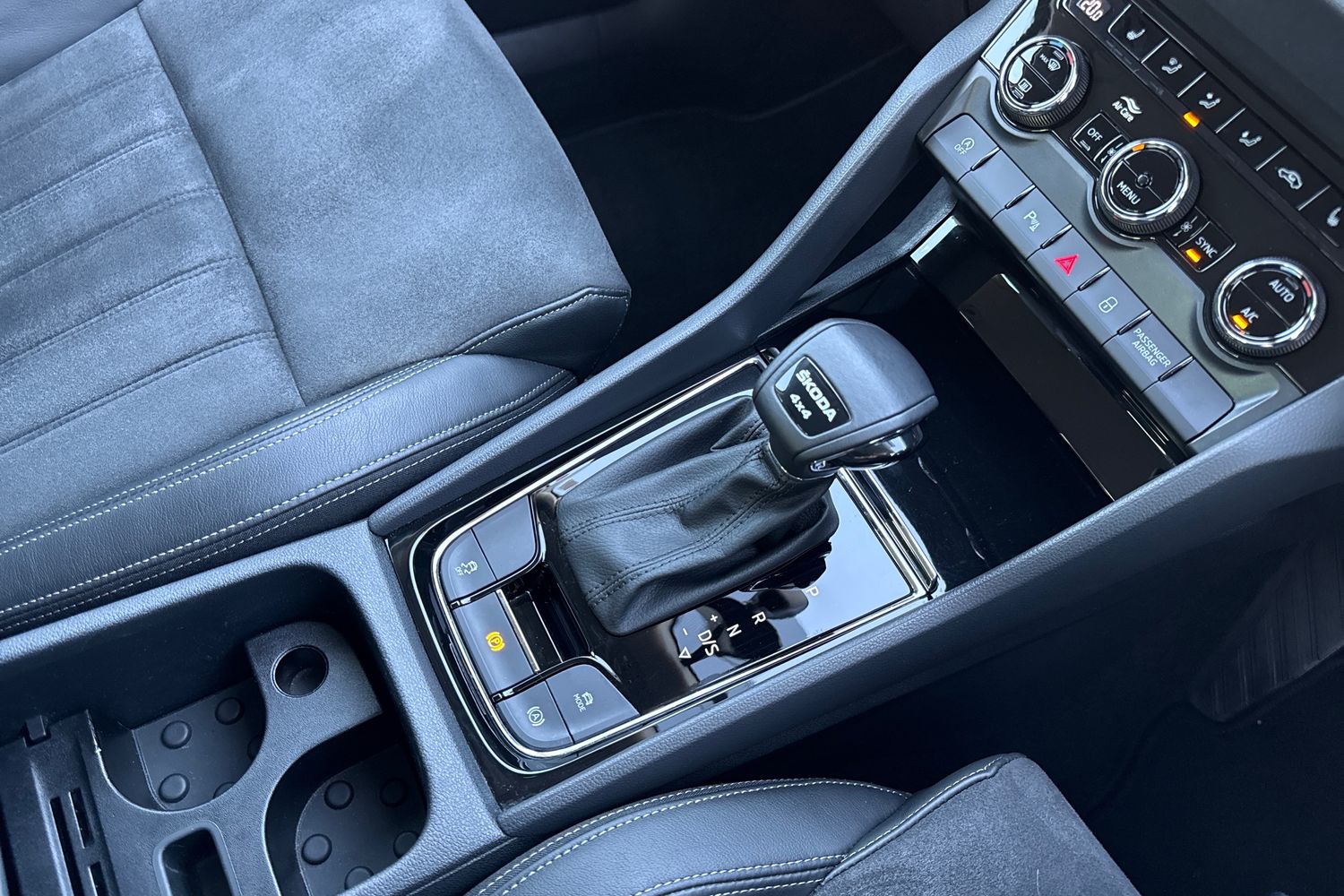 Used Skoda Karoq 2023 for sale - 76610944: Photo 59