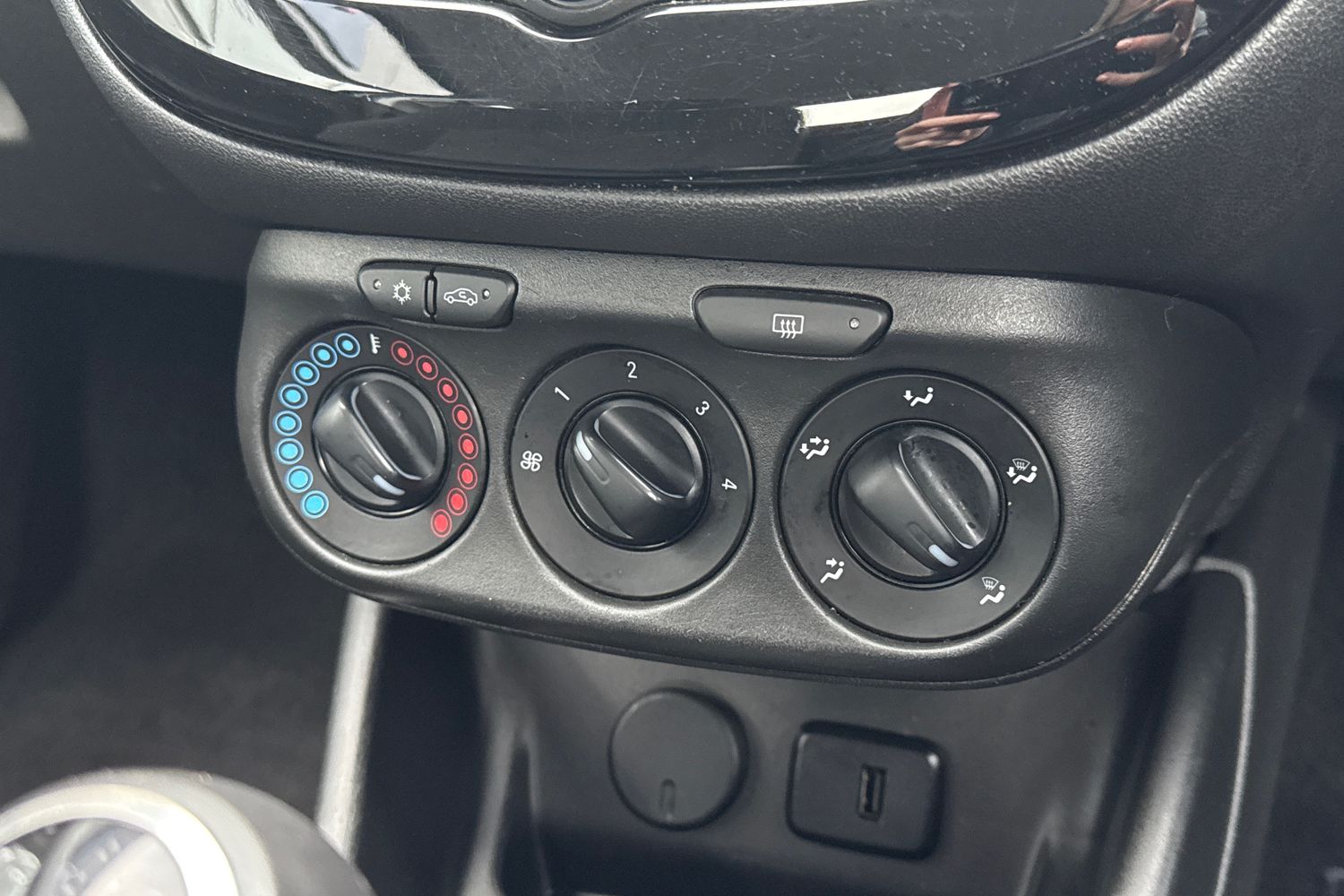 Used Vauxhall Corsa 2018 for sale - 77608259: Photo 22