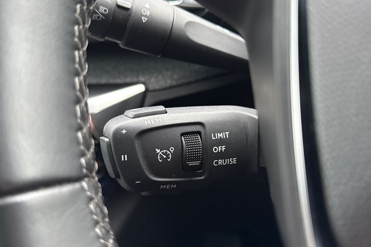 Used Peugeot 3008 2021 for sale - 77282126: Photo 39