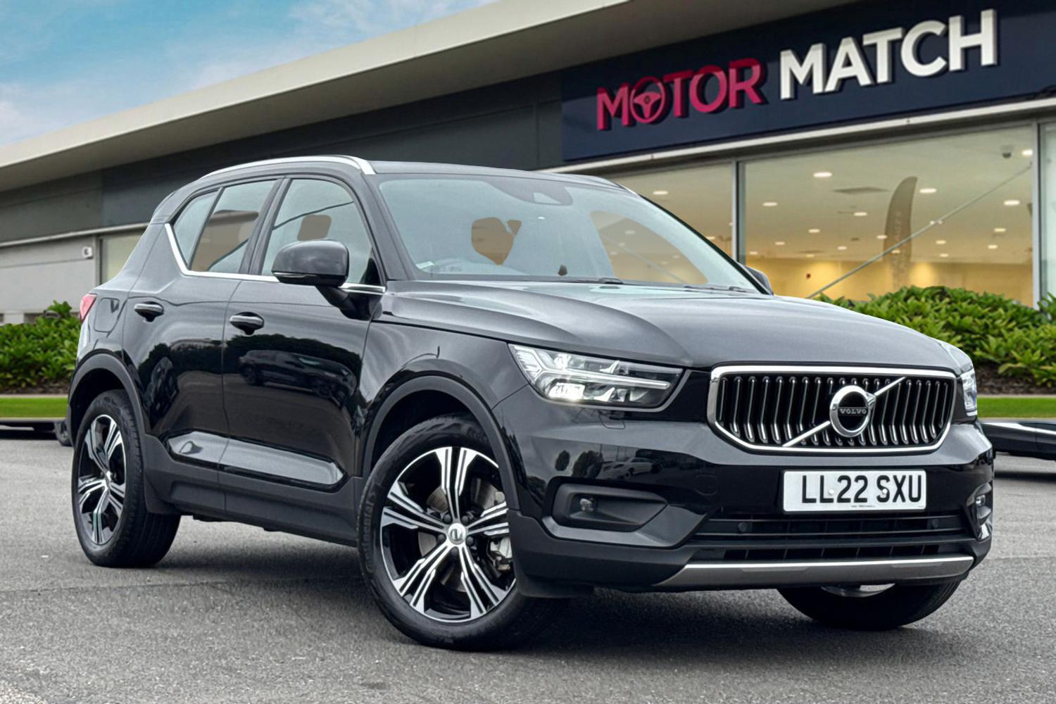 Used Volvo XC40 2022 for sale - 77337120: Photo 1