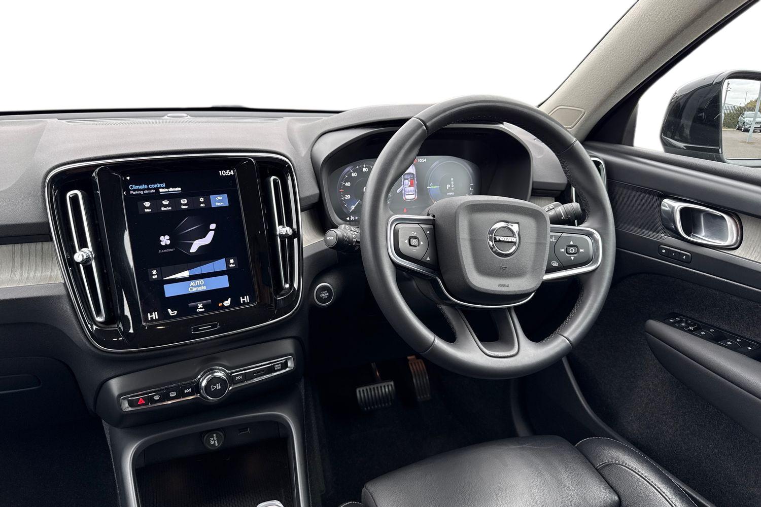 Used Volvo XC40 2022 for sale - 77337120: Photo 18