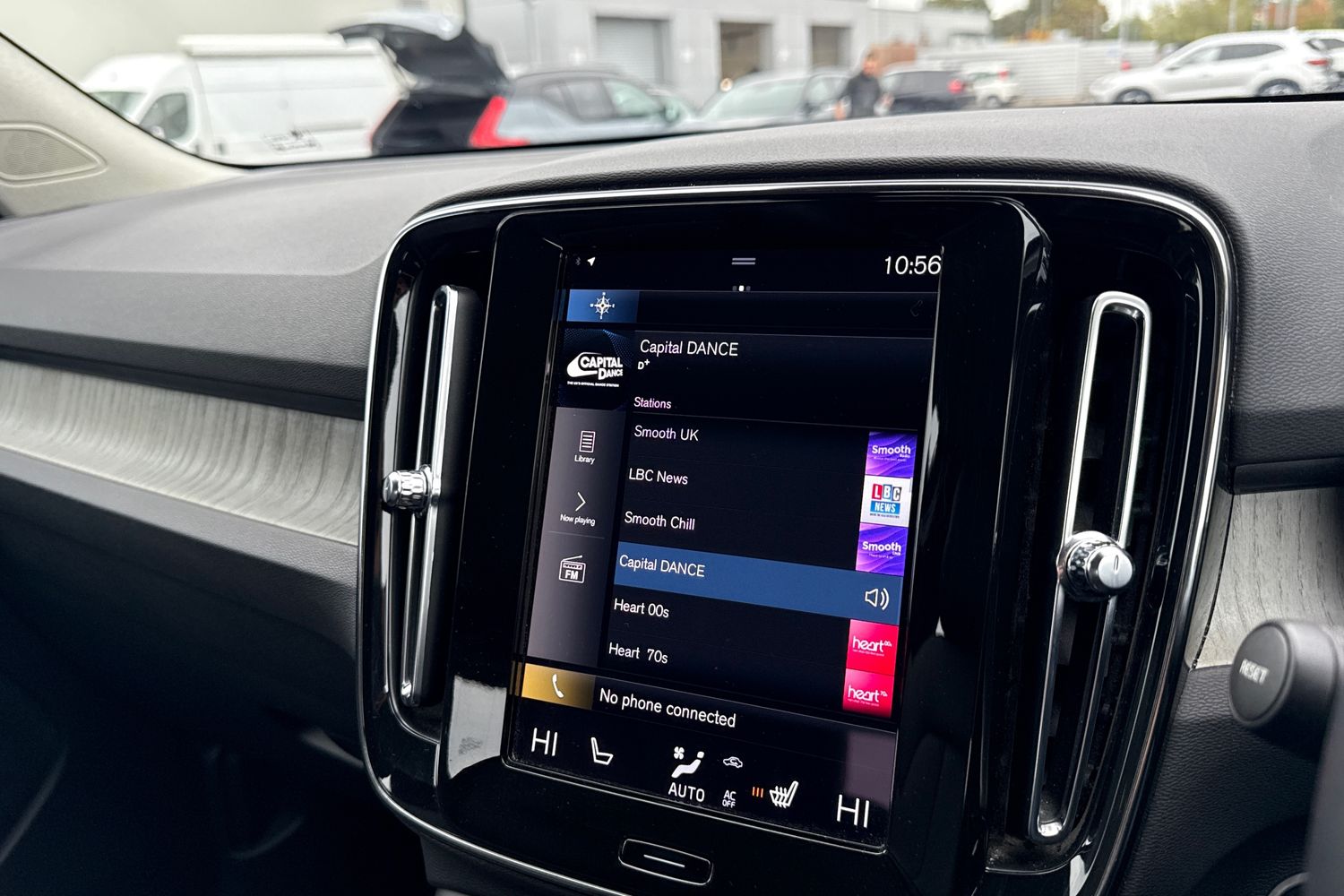 Used Volvo XC40 2022 for sale - 77337120: Photo 42