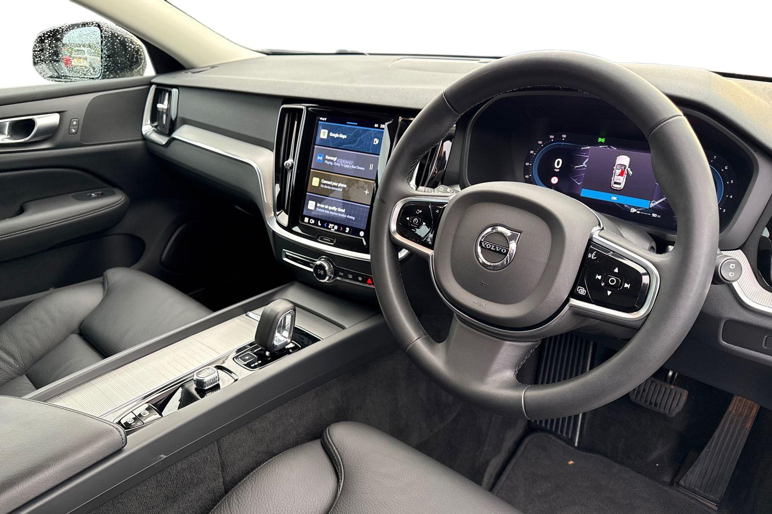 Used Volvo V60 2023 for sale - 76827879: Photo 14