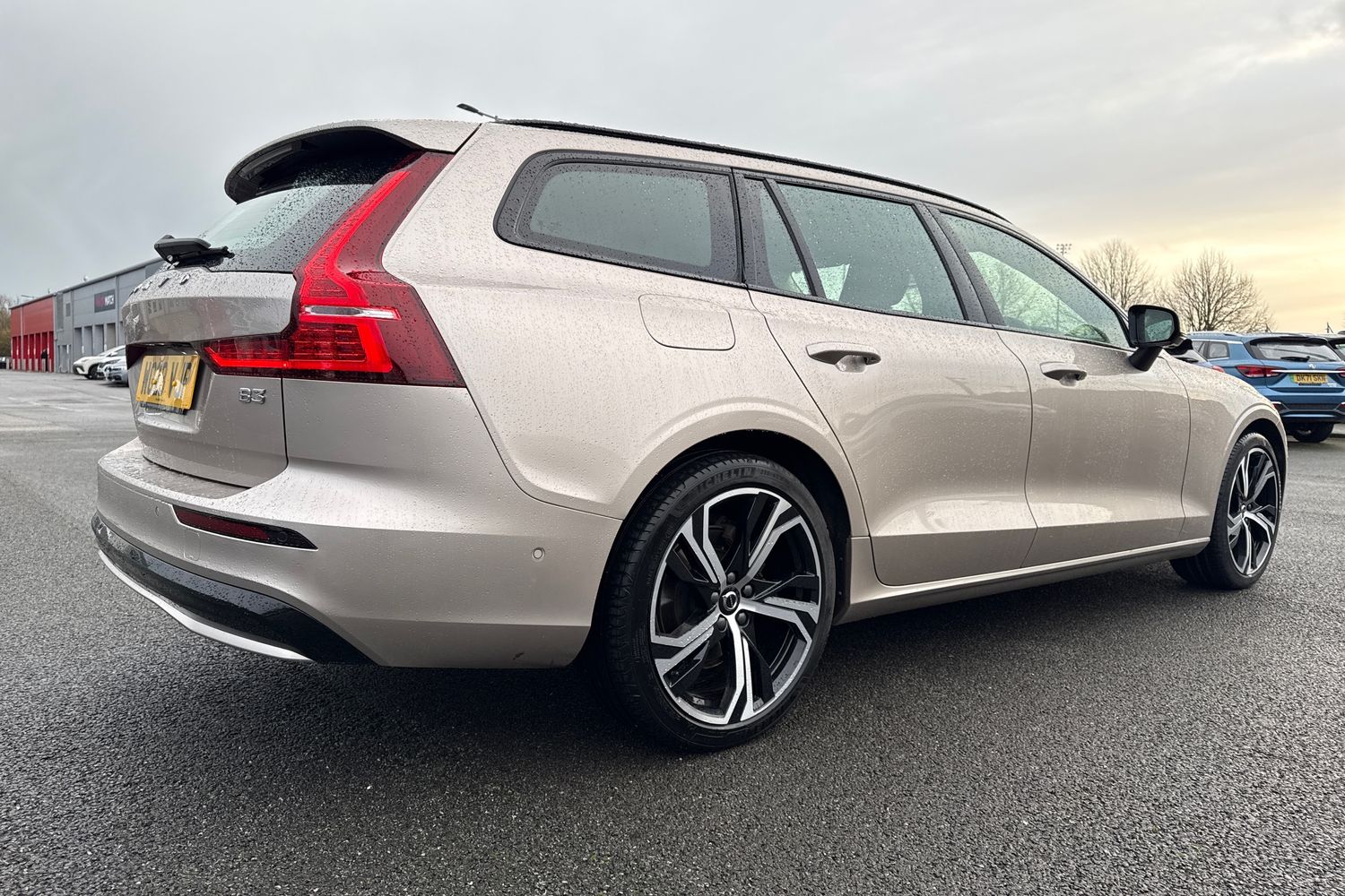 Used Volvo V60 2023 for sale - 76827879: Photo 35
