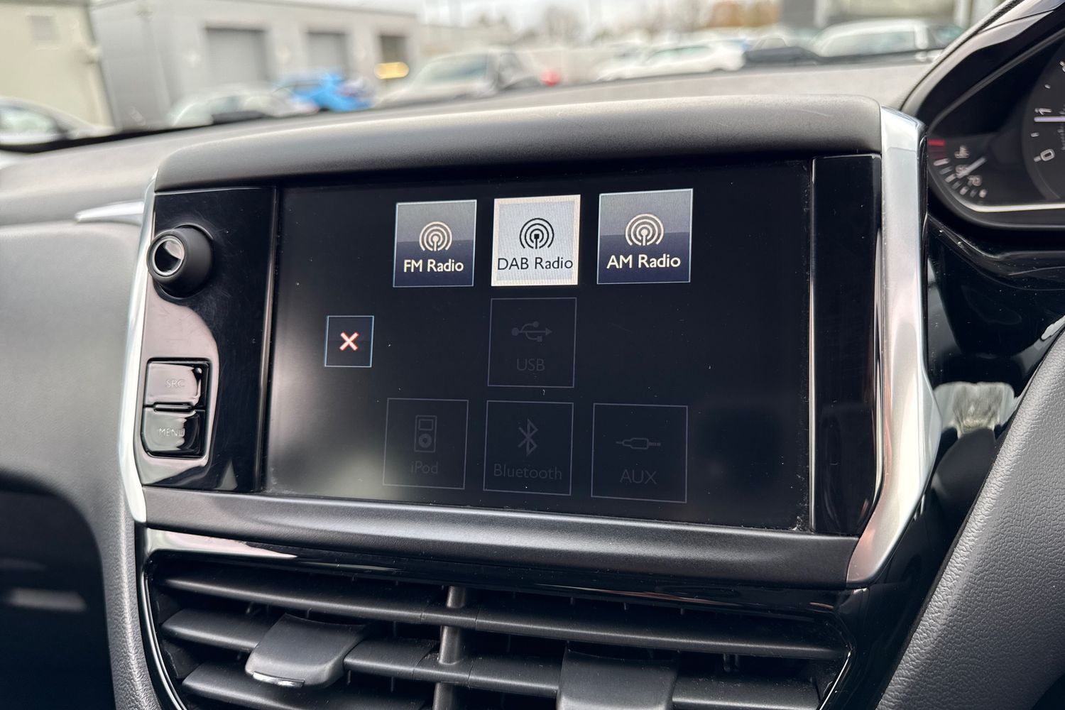 Used Peugeot 208 2015 for sale - 77829529: Photo 46