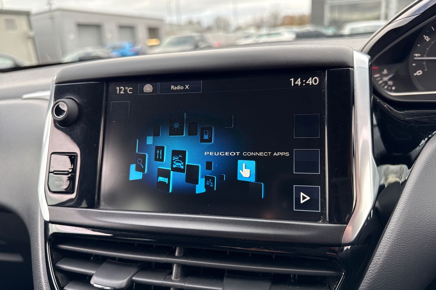 Used Peugeot 208 2015 for sale - 77829529: Photo 50