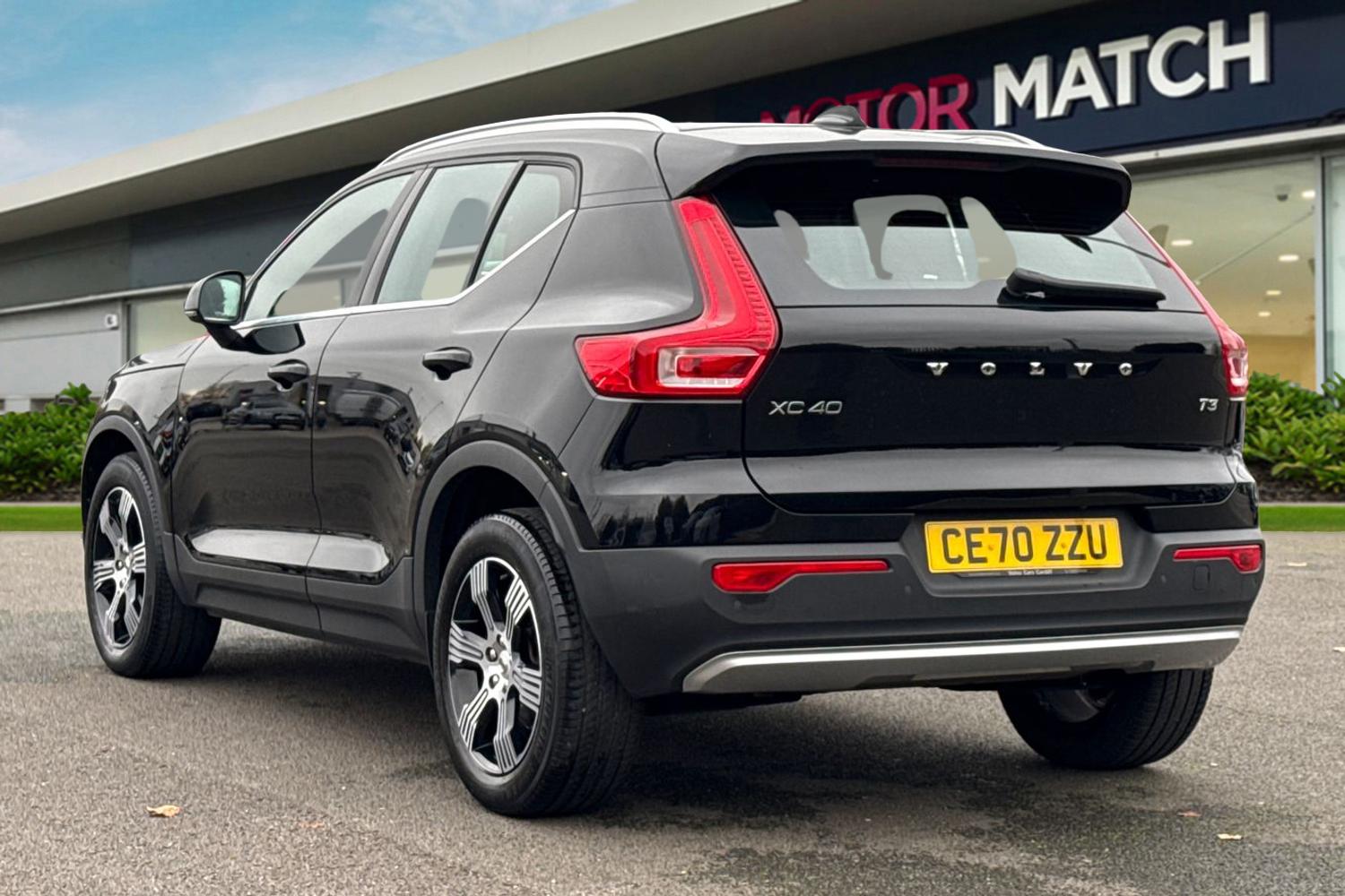 Used Volvo XC40 2020 for sale - 77152552: Photo 2