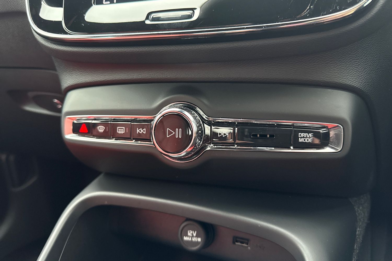 Used Volvo XC40 2020 for sale - 77152552: Photo 55