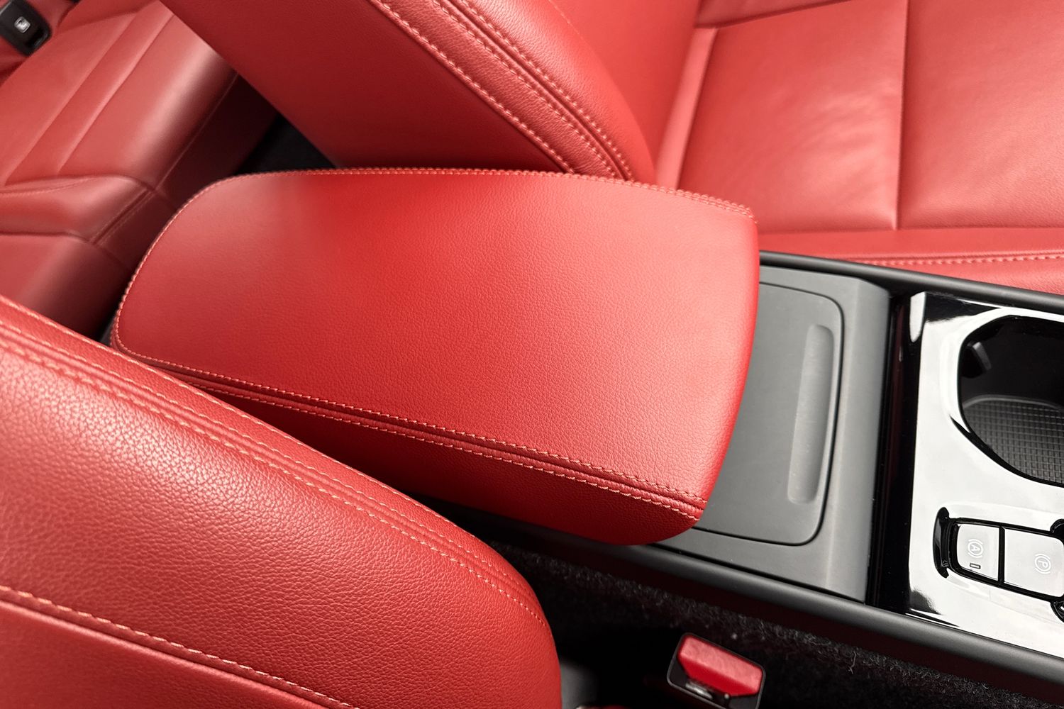 Used Volvo XC40 2020 for sale - 77152552: Photo 58