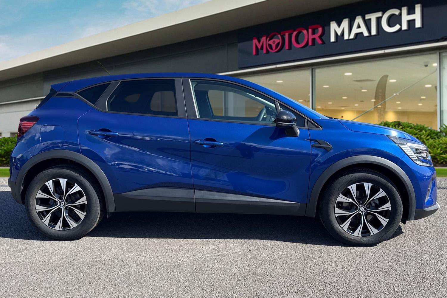 Used Renault Captur 2023 for sale - 78224365: Photo 3