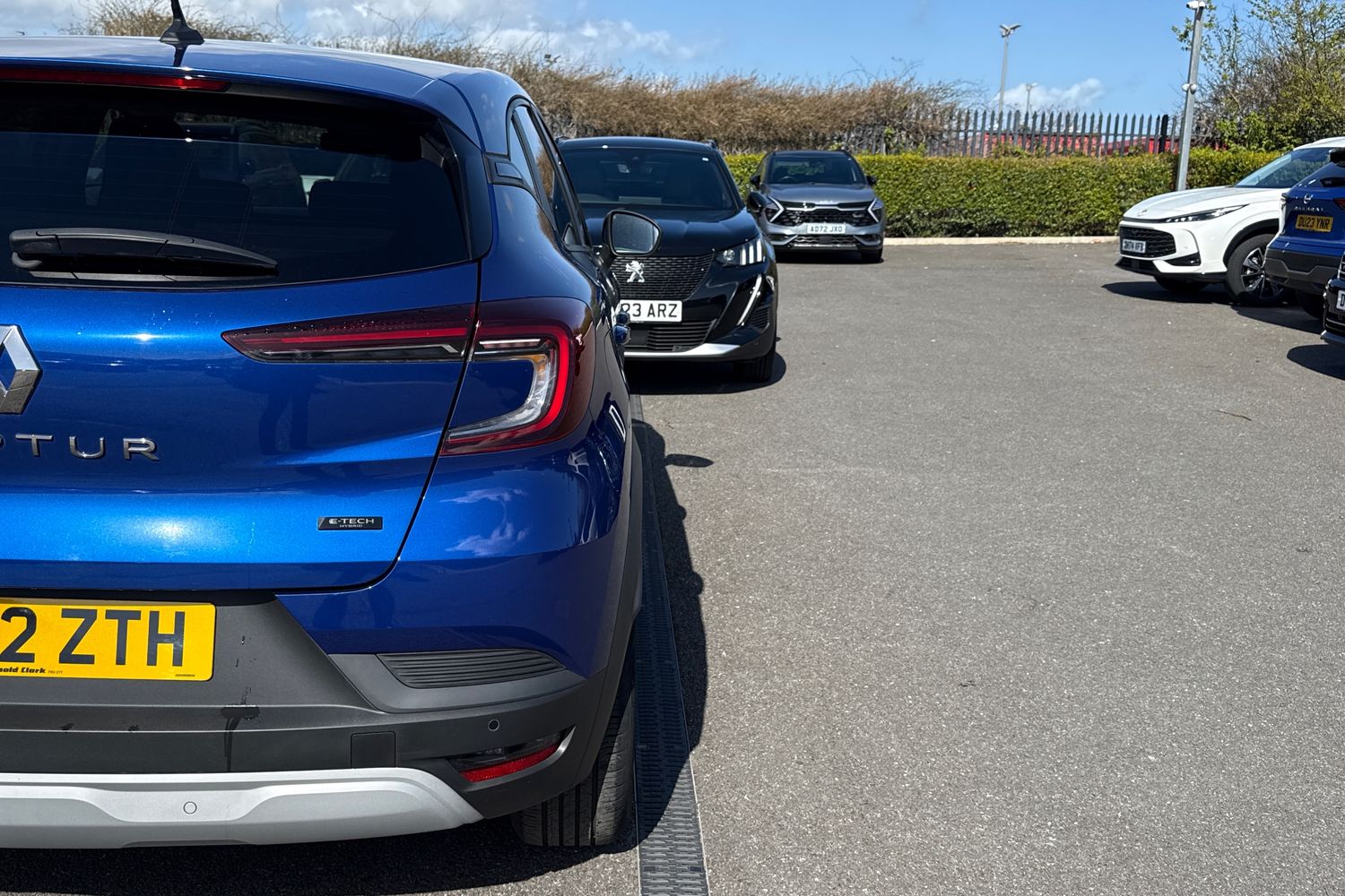 Used Renault Captur 2023 for sale - 78224365: Photo 32