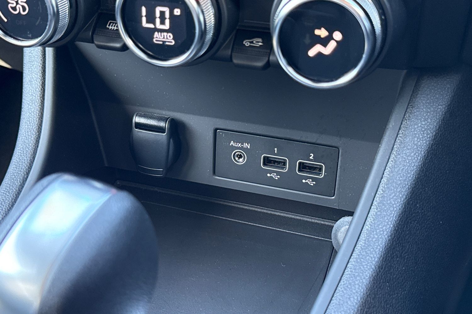 Used Renault Captur 2023 for sale - 78224365: Photo 52