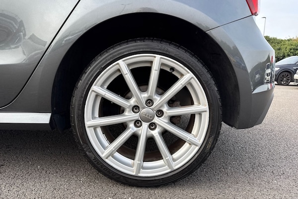 Used Audi A1 2018 for sale - 76253395: Photo 13