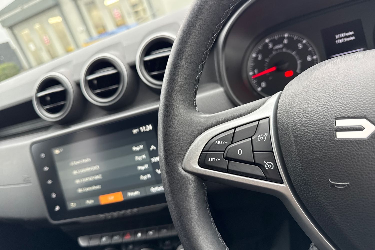 Used Dacia Duster 2023 for sale - 77812488: Photo 39