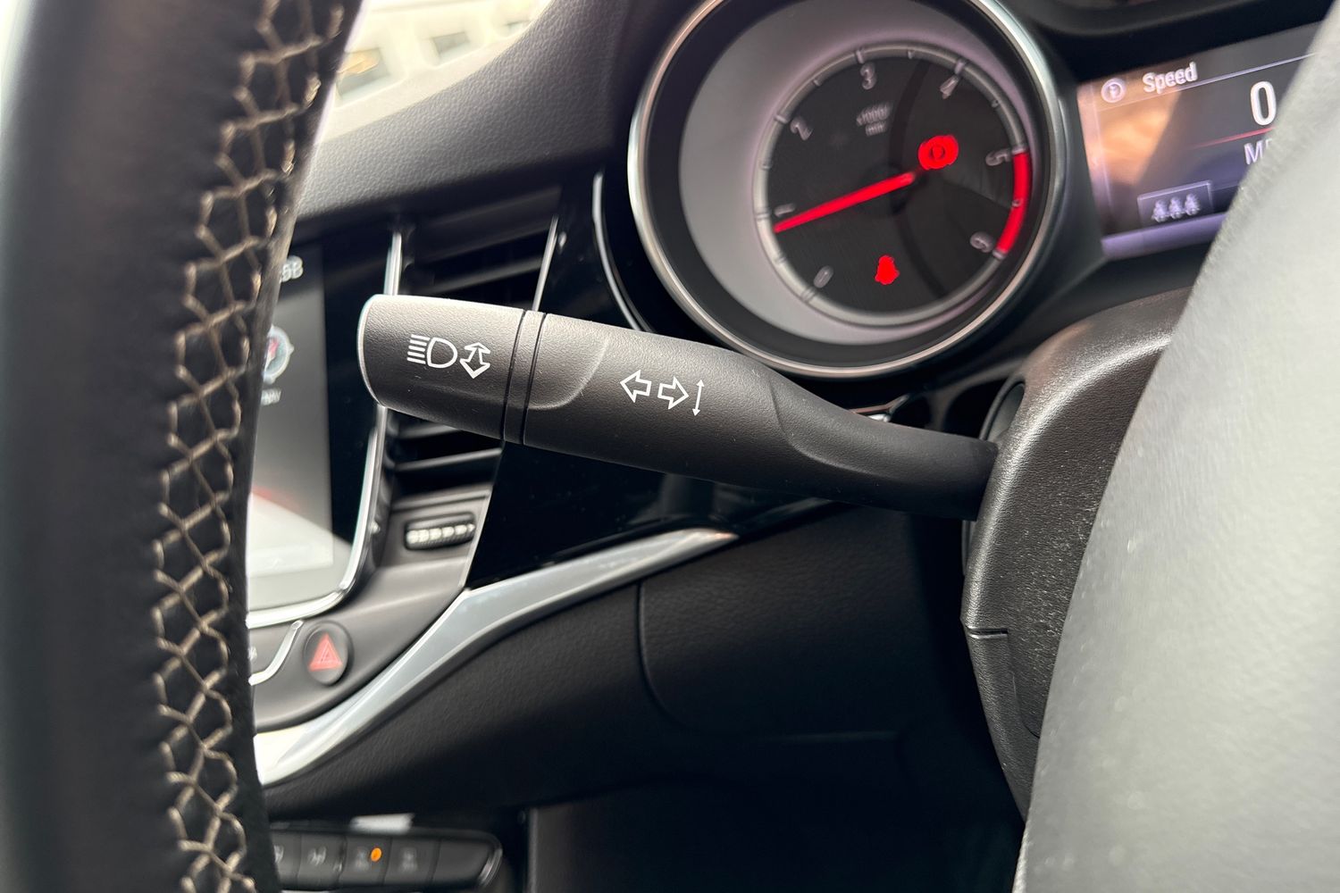 Used Vauxhall Astra 2016 for sale - 77666233: Photo 41