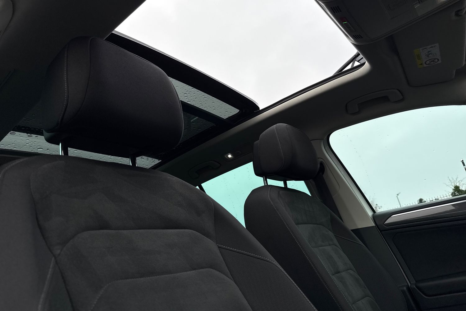 Used Volkswagen Tiguan 2018 for sale - 77026473: Photo 24