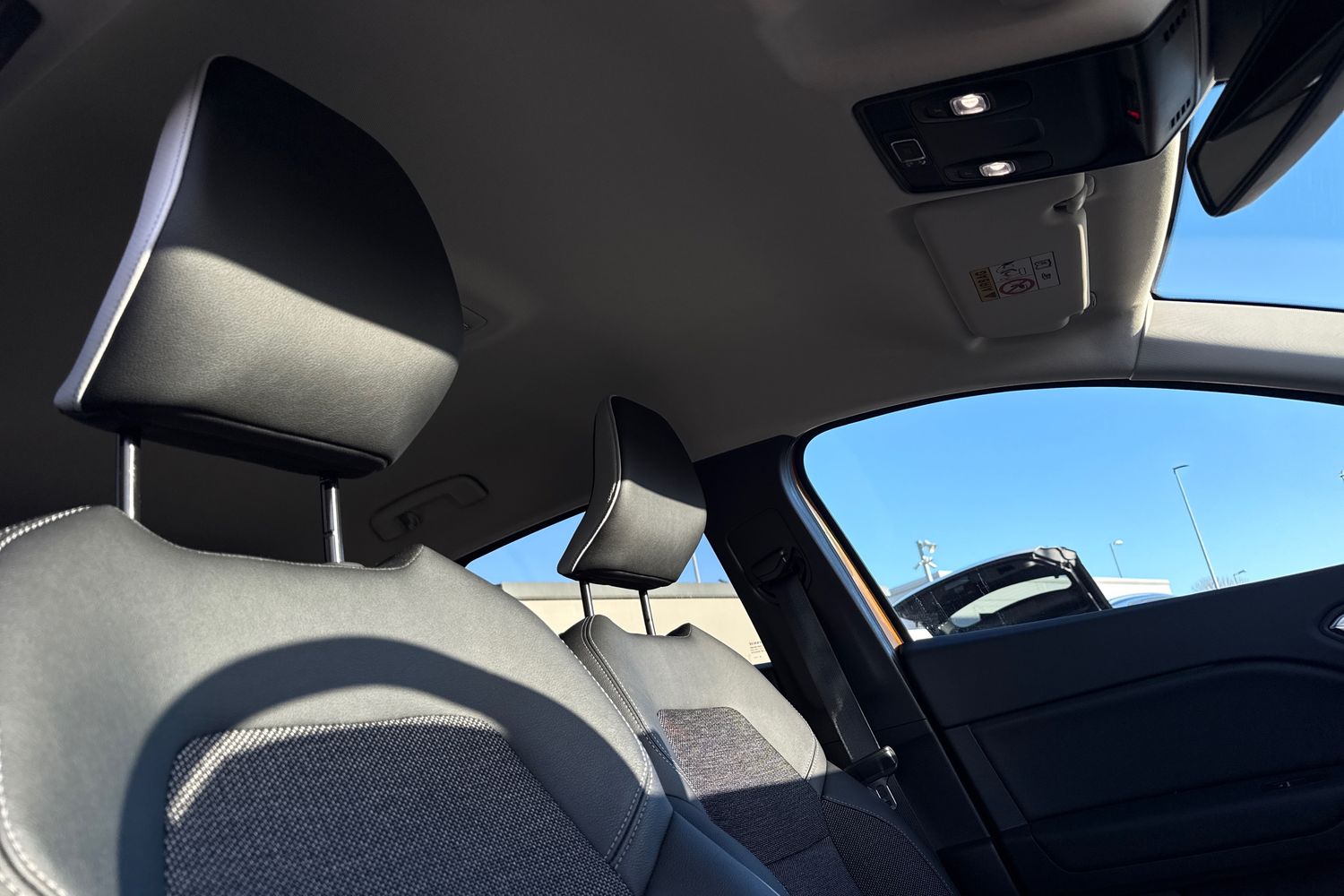 Used Renault Captur 2020 for sale - 76916353: Photo 24