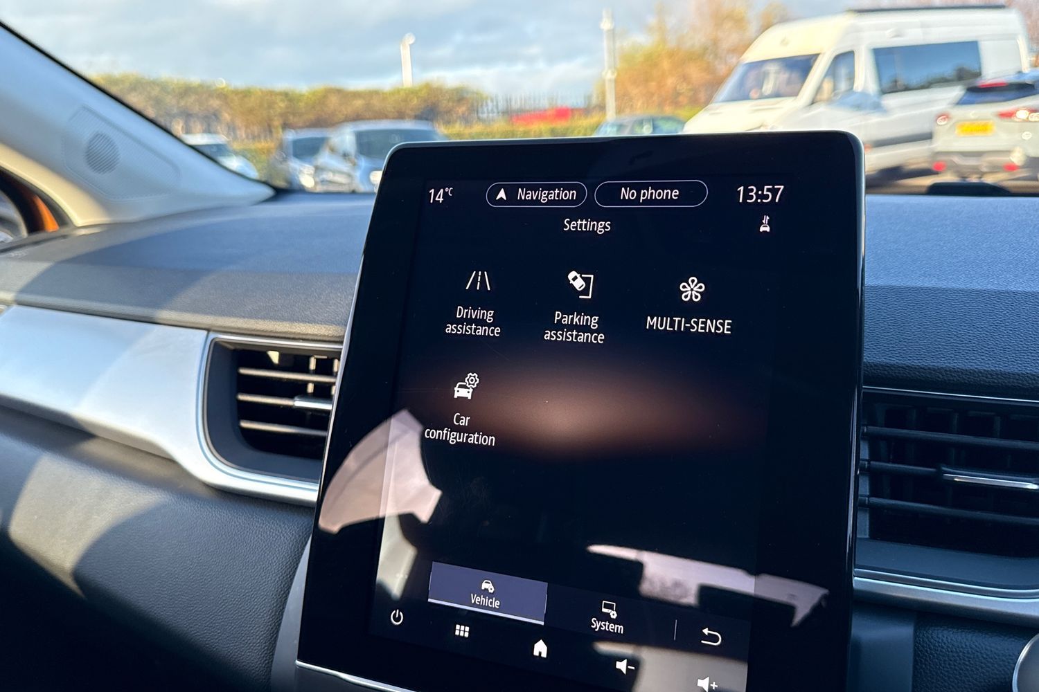 Used Renault Captur 2020 for sale - 76916353: Photo 50