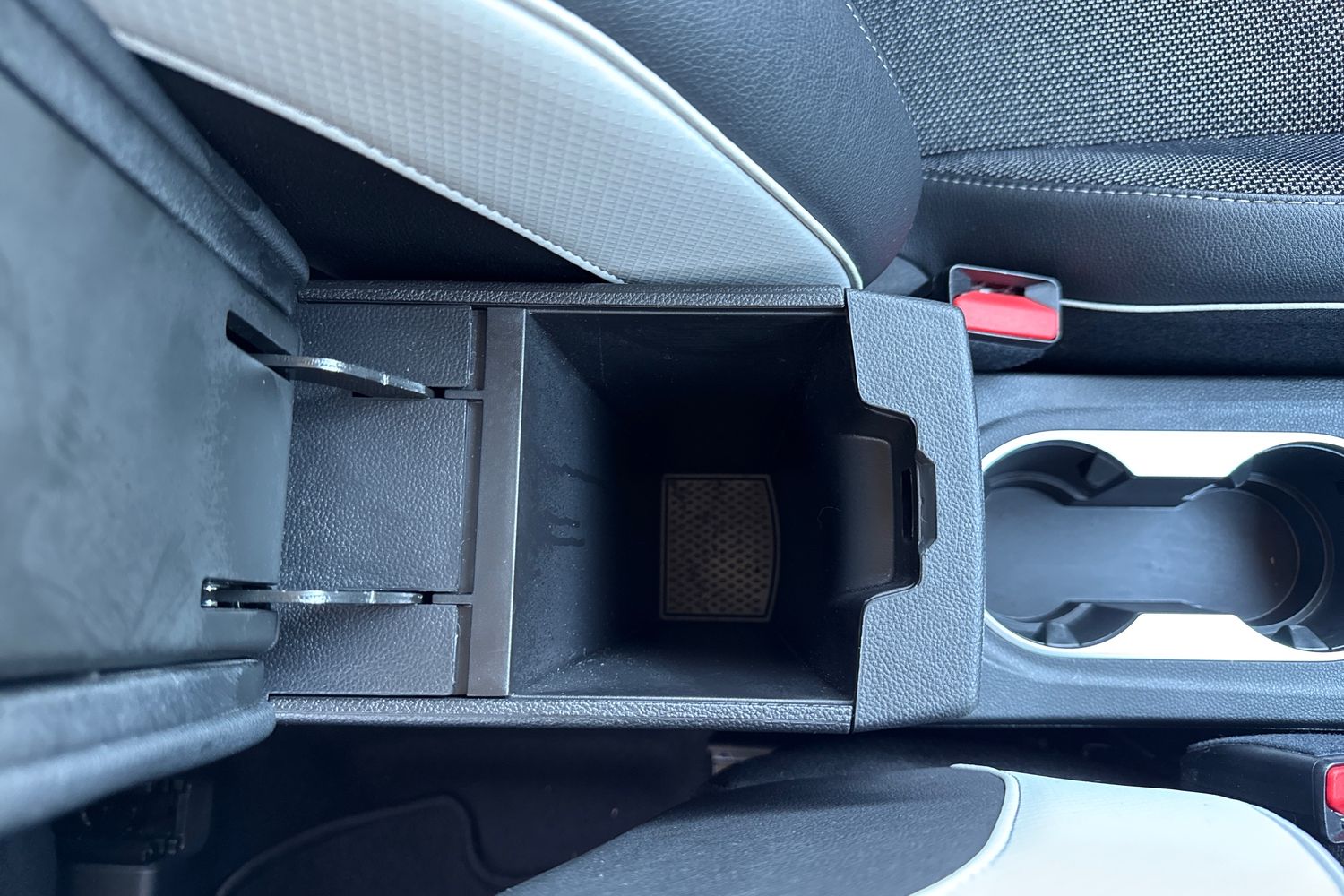 Used Renault Captur 2020 for sale - 76916353: Photo 59