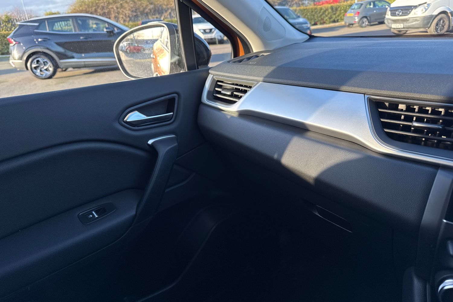 Used Renault Captur 2020 for sale - 76916353: Photo 61