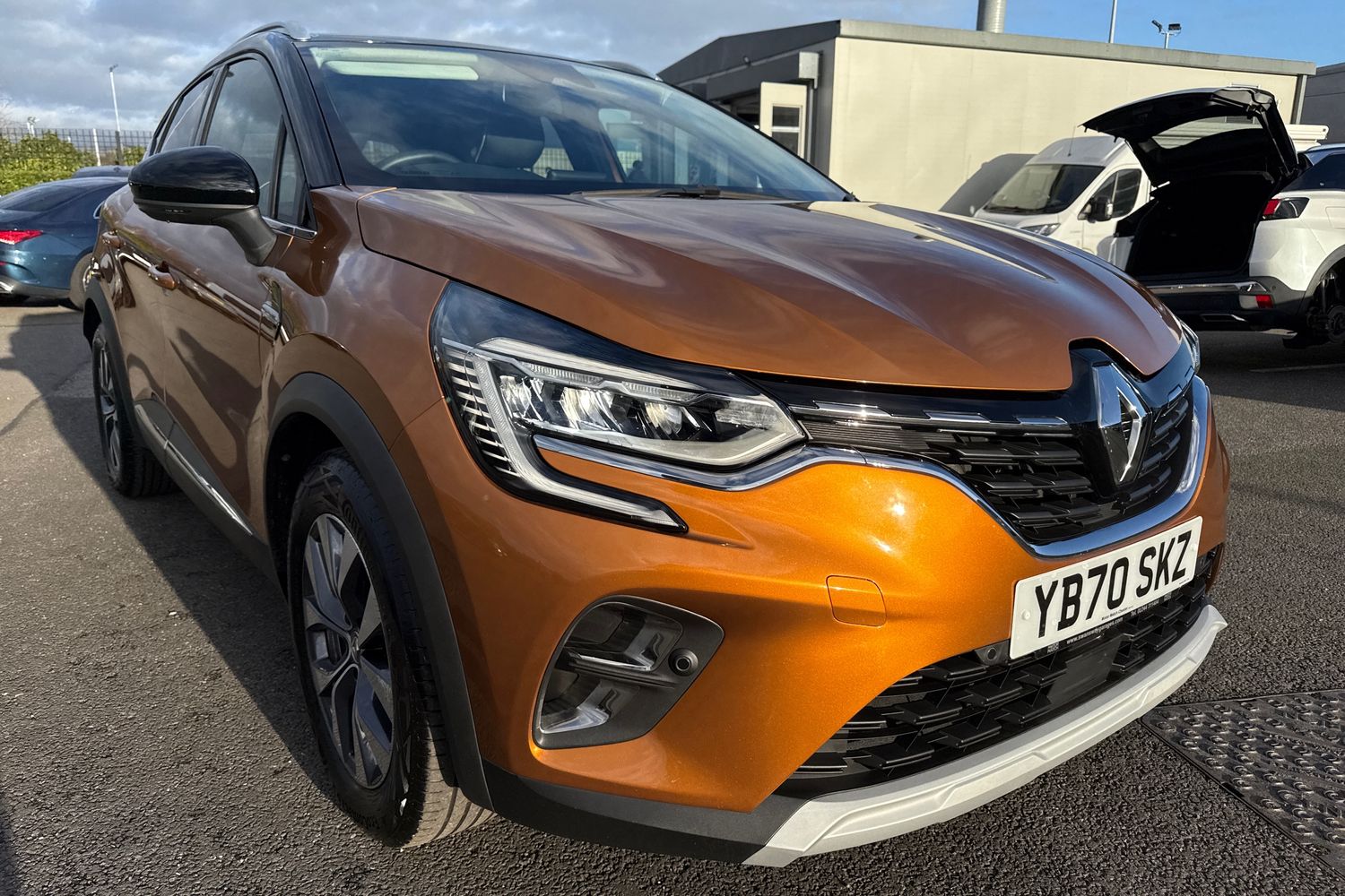 Used Renault Captur 2020 for sale - 76916353: Photo 9