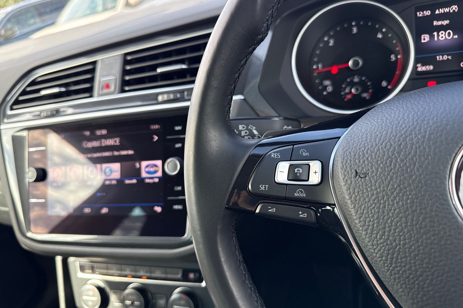 Used Volkswagen Tiguan 2018 for sale - 78038194: Photo 39